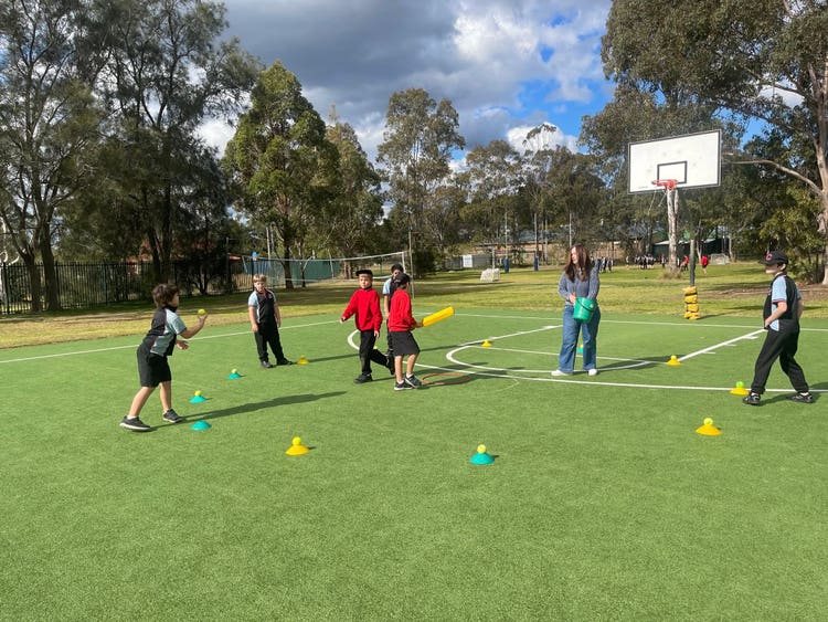 No photo description available.